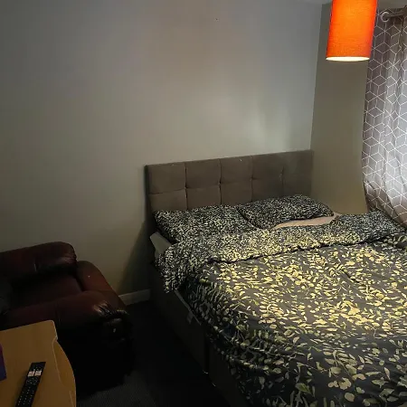 Lägenhet 1 Bedroom In 3bed House *